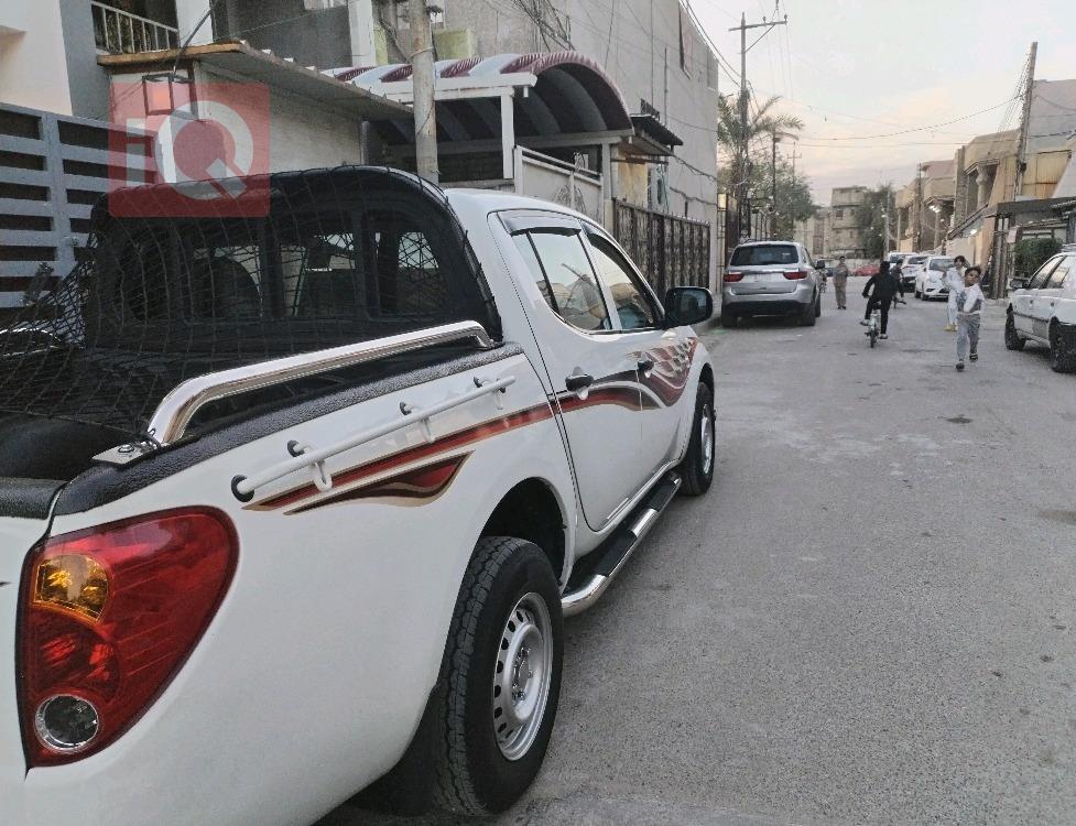 ميتسوبيشي L200